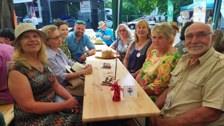 Rábská delegace na slavnostním vyhlášení výsledků Vesnice roku 2023 v Chodové Plané. Foto: tf