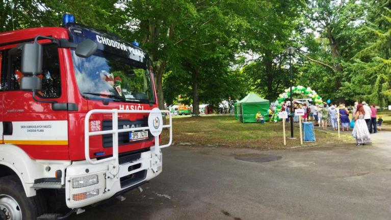 Vyhlášení výsledků krajského kola soutěže Vesnice roku 2023 v Chodové plané, 12. srpna 2023. Foto: tf