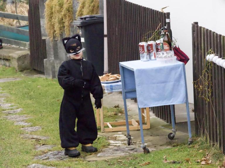 Občerstvení čekalo v každé chalupě. Foto: Jaroslav Potužník