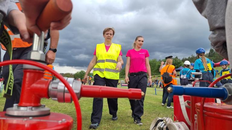 Vedoucí rábských mladých hasičů zleva Blanka Strolená a Jana Hozmanová. Foto: Tereza Freidingerová