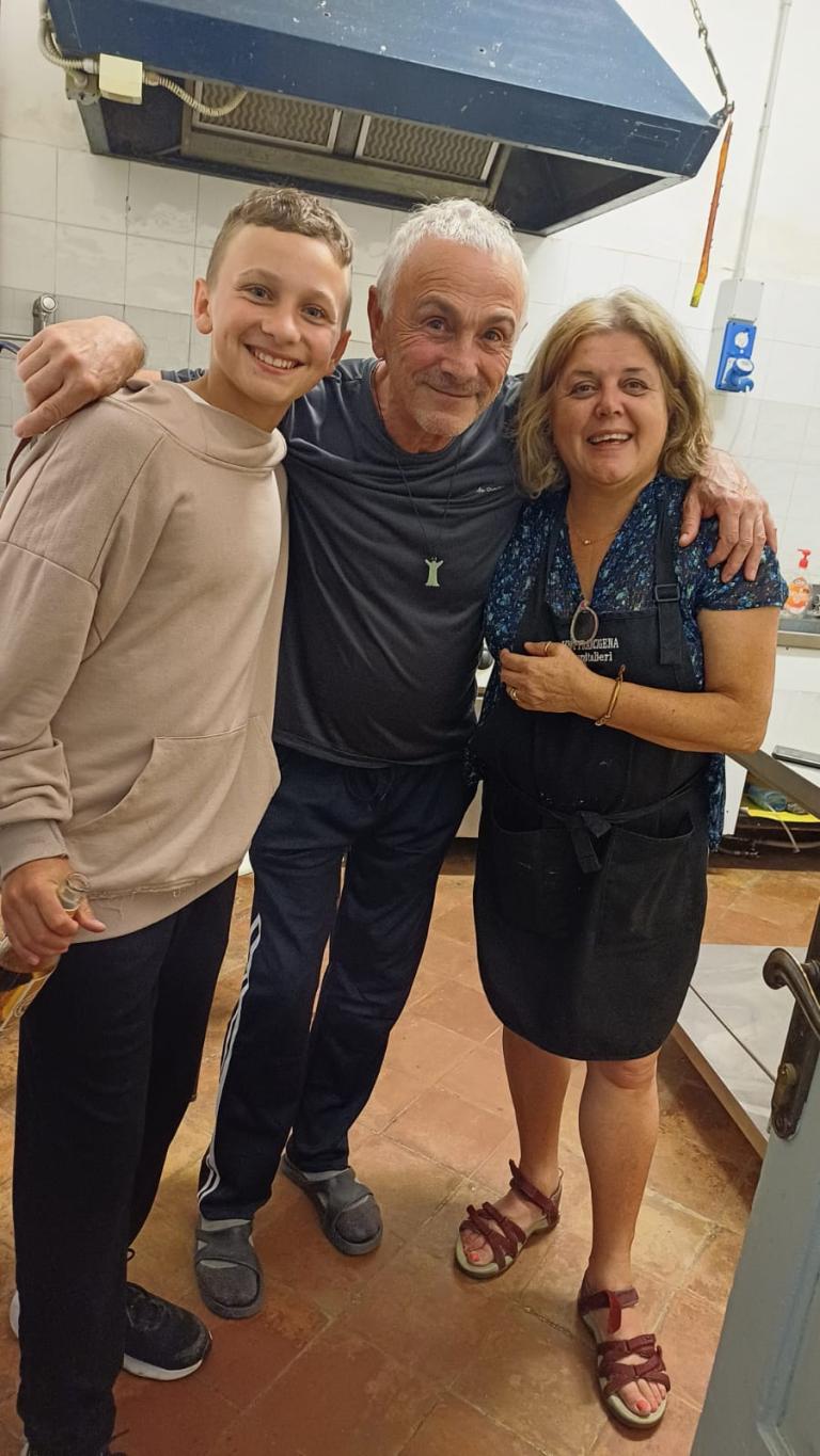 První poutnická noclehárna a hostitelé Valerie a Paolo. Foto: Alena Kraucherová