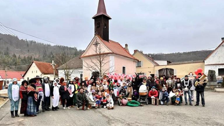 Sedmdesát čtyři masek - nový čepický rekord. Foto: Jaroslav Potužník